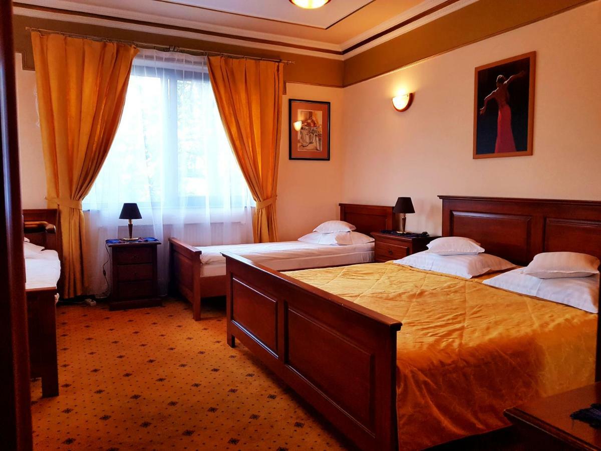 Crama Haiducilor Cluj-Napoca Exterior photo